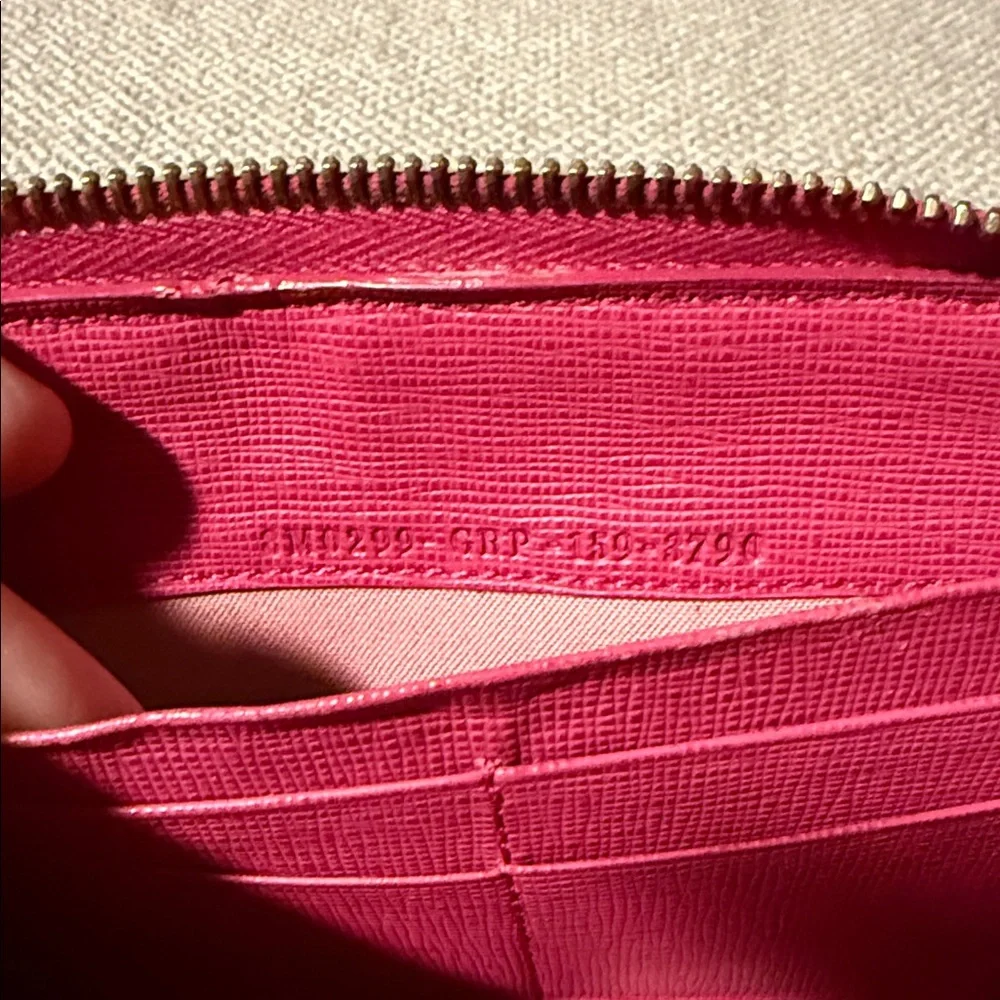 Fendi Logo Authentic Zippy Zucca Spalmati Wallet Pink